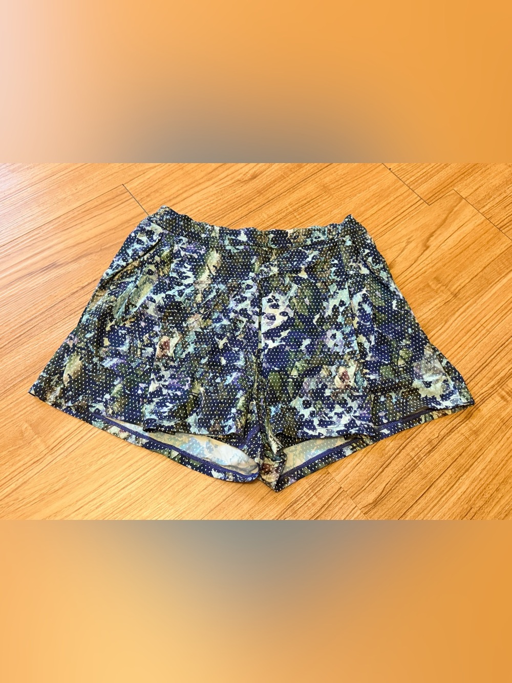 Luluelmon City Shorts  Floral Sport White Multi